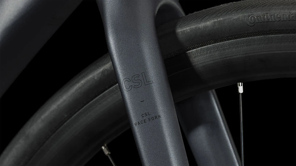 Cube Axial WS Race Metalblack´n´rainbow – Bild 6