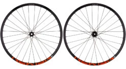 Newmen Evolution SL E.G.30 27,5" CL Shimano MicroSpline Boost Laufradsatz